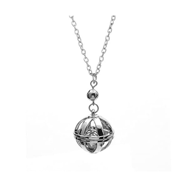 Star.W Anime Tokyo Revengers Hinata Tachibana Collier trèfle à Quatre Feuilles Pendentif Collier pour Femmes Filles Tour de C