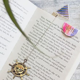 I3C Anime Signet en Métal，Chopper Luffy Straw Hat Pirates，Signets de Lecture Marque-Page créatif Vintage pour Unisexe