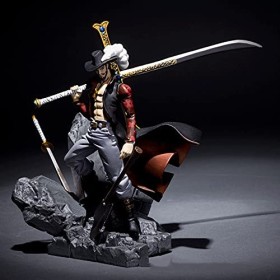 YANGENG One Piece Dracule Mihawk 5,5 Pouces King of Shaping, Une Bataille Décisive Au Sommet Modèle De Personnage Danime Fig
