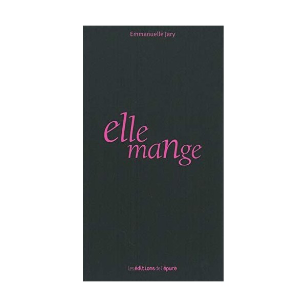 Elle mange