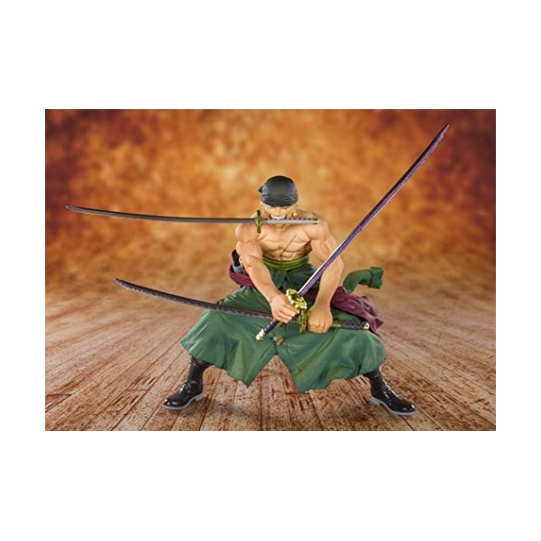 Bandai One Piece Pirate Hunter Zoro, FiguartsZero