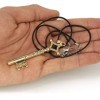 Collier clé avec Pendentif Eren Jäger, Collier avec clé de lattaque sur Titan Japonais Anime Collier clé Pendentif Collier p