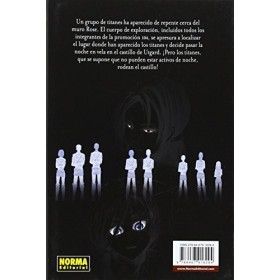 Ataque a los titanes 10